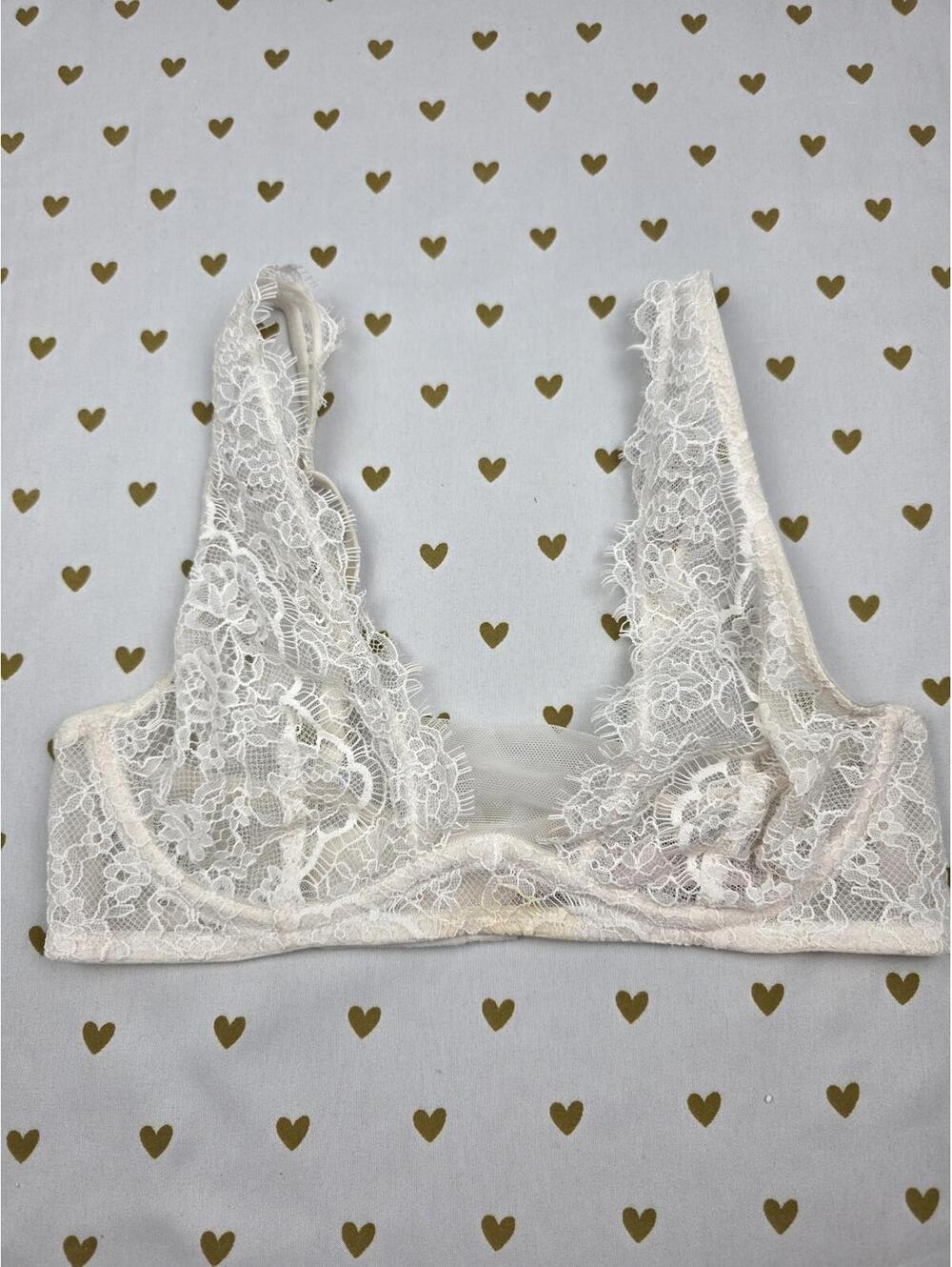 Victorias Secret Sheer White Dream Angels Lacey Unlined Plunge Bra 32B